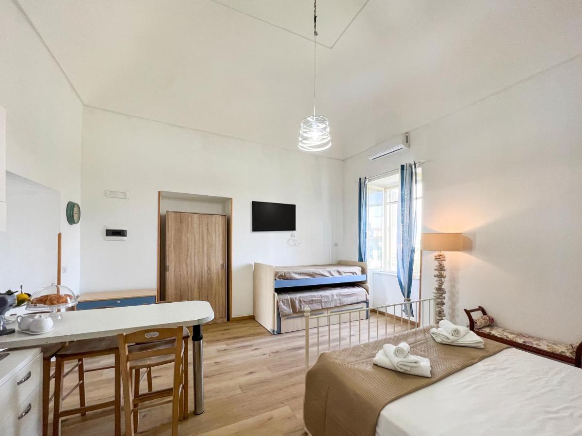 Stella Marina Apartments Procida Exterior photo